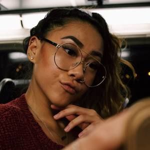 Meet your Posher, Kate